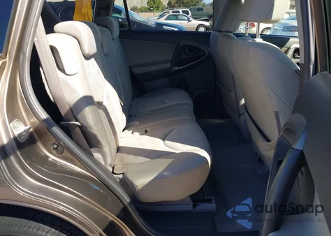 2010 Toyota Rav4 z USA, uszkodzony, nr VIN 2T3ZF4DV0AW022516